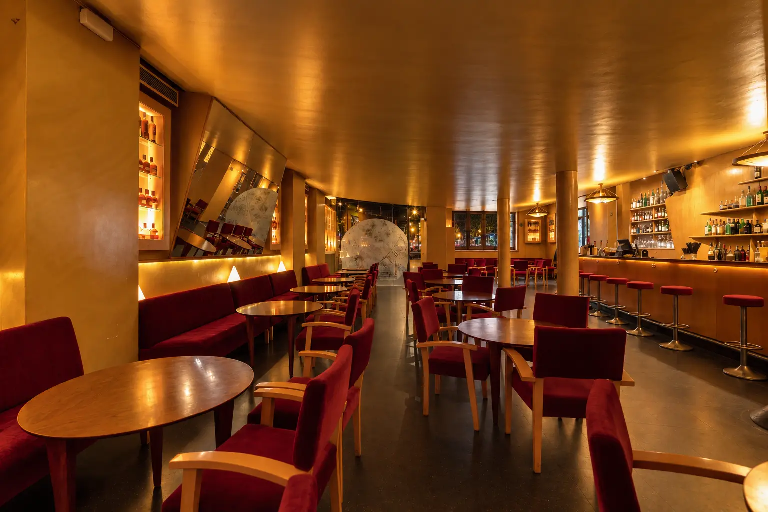 Salón y barra de Snooker Barcelona